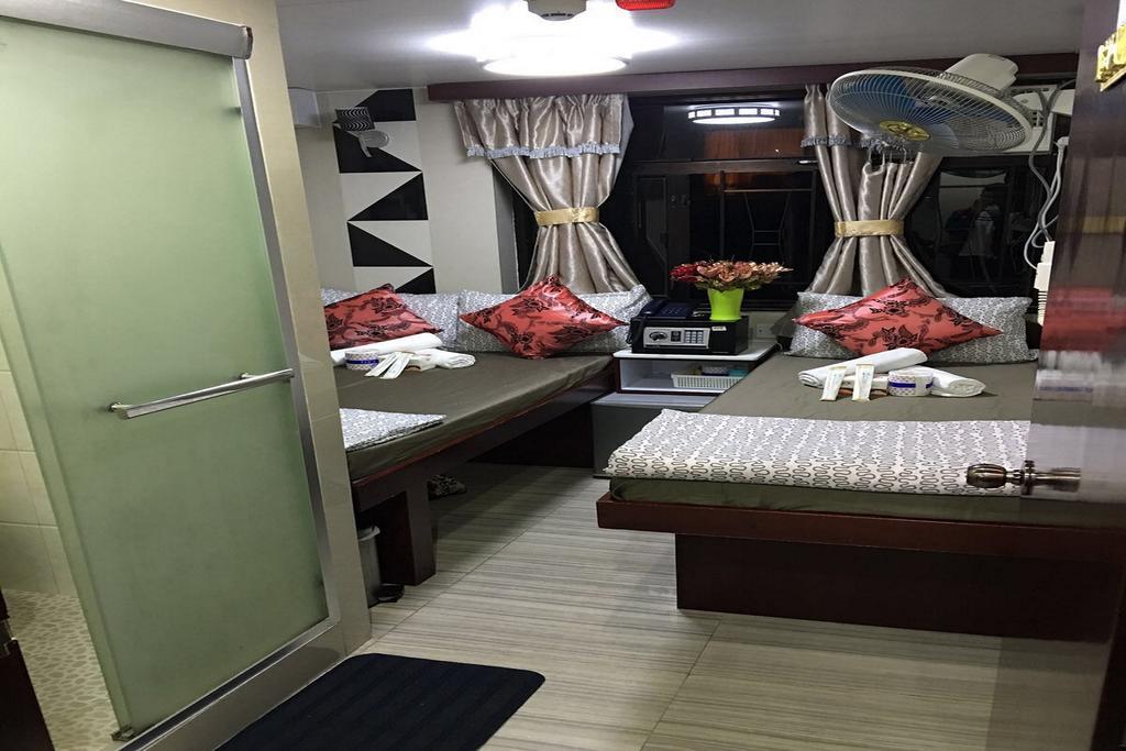 Skyview Hostel Гонконг Екстер'єр фото